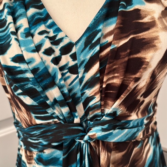 ❤️3/$30 Christopher & Banks Dress - Picture 3 of 13